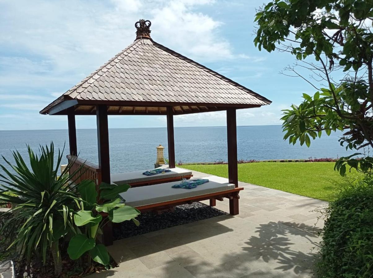Absolute Beachfront, Paradise, 3Br Villa With Private Pool On 1200M2 Of Tropical Land Tulamben  Exterior photo