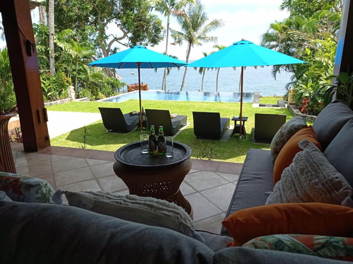 Absolute Beachfront, Paradise, 3Br Villa With Private Pool On 1200M2 Of Tropical Land Tulamben  Exterior photo